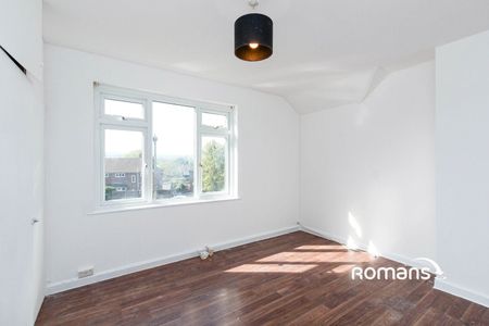 Morland Road, Aldershot, GU11 - Photo 2