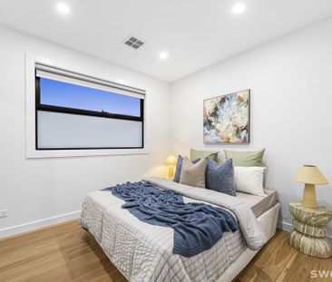 Brand new chic and spacious residence in convenient location - Photo 6