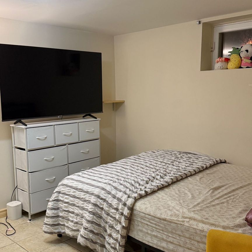 For Lease - 657 Pharmacy Avenue Unit# Bsmt, Toronto, Ontario - Photo 1