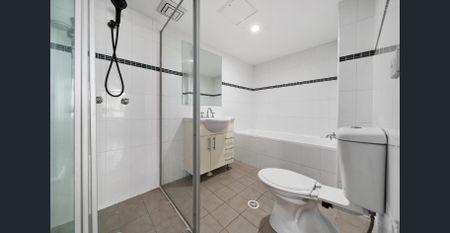 Modern Apartment Living in the Heart of Liverpool - Photo 4