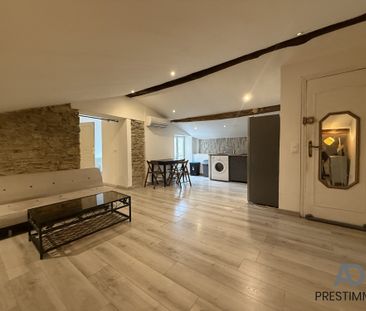 Appartement T2 DERNIER ETAGE | CENTRE VILLE - Photo 1