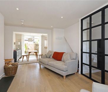 3 bedroom terraced house to rent - Photo 4