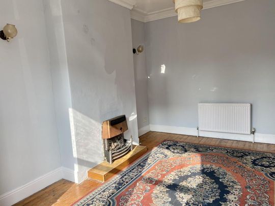 4 bedroom property to rent - Photo 1