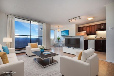 For Lease - 515 ST LAURENT Boulevard Unit# 631, Manor Park - Cardinal Glen and Area, Ontario - Photo 2