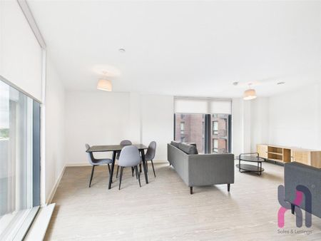 3 bedroom flat to rent - Photo 2