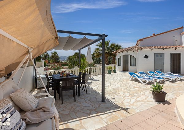 Rent villa NANI