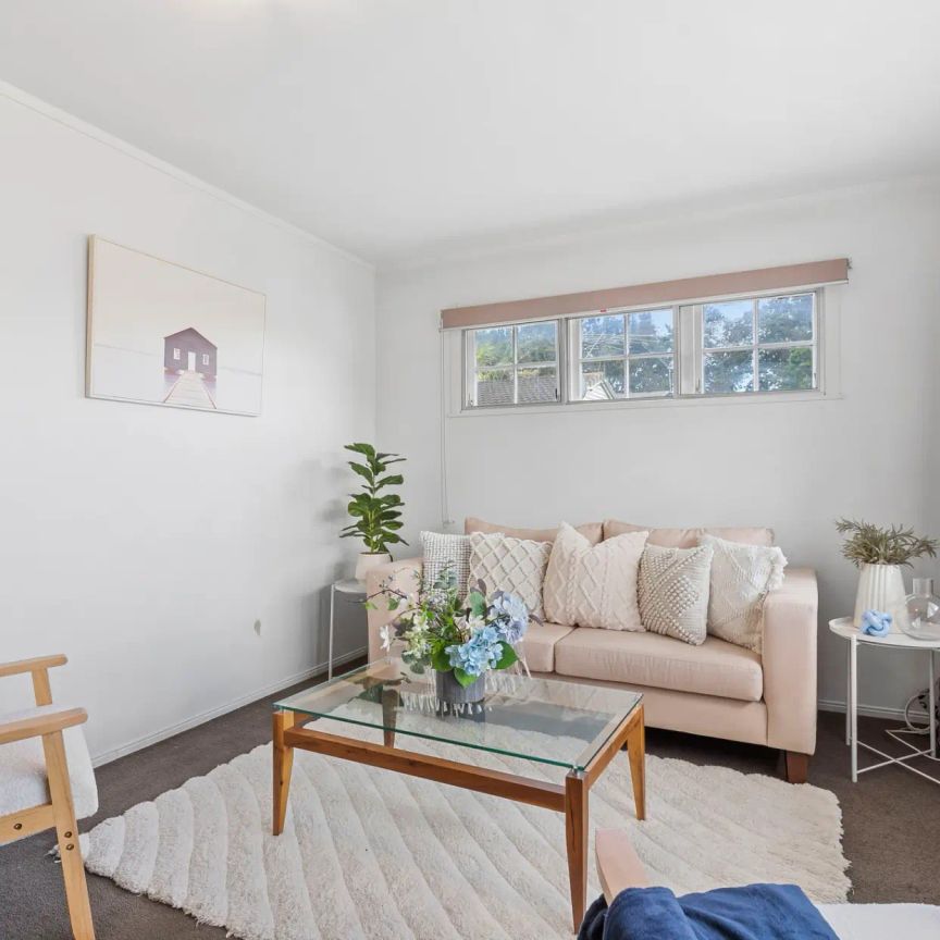 Solid, Sunny, & Supremely Convenient - Photo 1