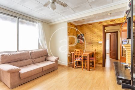 Flat for rent with views in Jesús (Valencia) - Photo 2