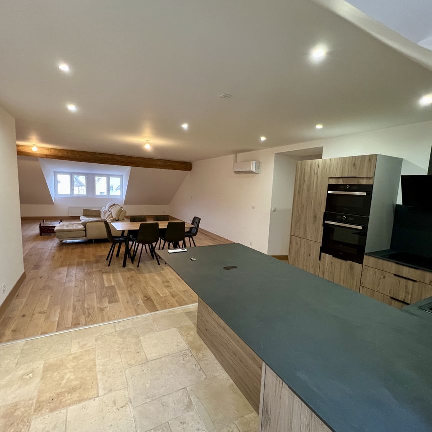 Location Appartement 5 pièces 146m² BEAUNE 21200 - Photo 1