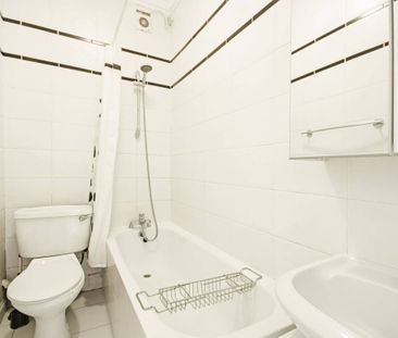 Eagle Lodge Golders Green NW11 - Photo 6