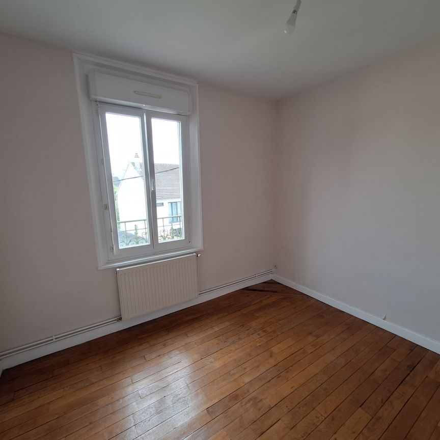 RUE ANTOINE GOUSSIEZ, Reims - Photo 1
