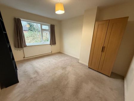 3 bedroom semi-detached house to rent - Photo 5