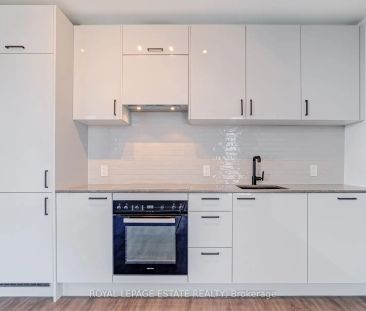 1 Quarrington Lane #1511 - Photo 2