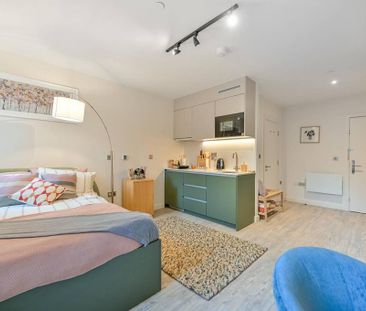 Studio to rent - Photo 6