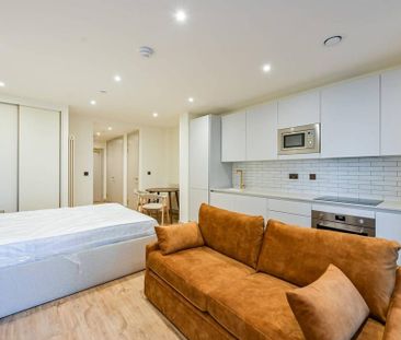 Studio to rent - Photo 2