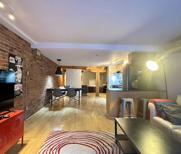 Superbe Condo situé dans le vieux-Montréal, complètement meublé et ... - Photo 6