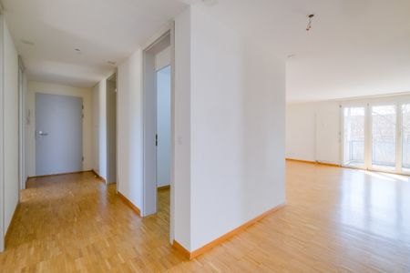 Schöne Wohnung in gepflegter Liegenschaft - Photo 3