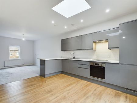 2 bedroom flat to rent - Photo 2