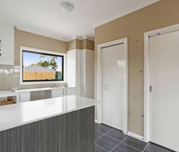 Easy Living in Broadmeadows - Photo 5