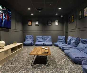 Bronze Studio - Photo 3