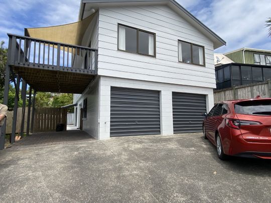 Home plus Granny Flat Stanmore Bay - Photo 1