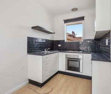Register To Inspect // Stunning One Bedroom Apartment In A Premium ... - Photo 2