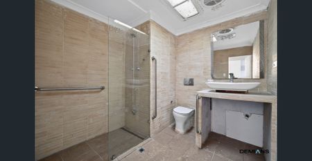 Spacious Family Living in a Quiet Leumeah Location - Photo 5