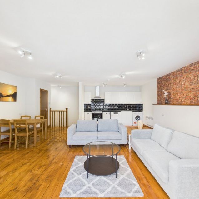 Church Road, Ashford, Surrey,TW15 - Photo 1