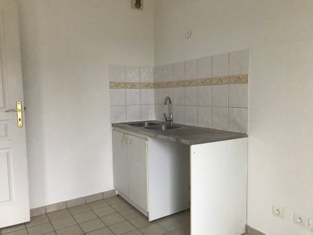 A LOUER À Saint-Germain-Lès-Corbeil, appartement avec balcon Saint-Germain-lès-Corbeil (91250) - Photo 4