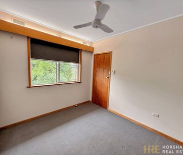 Modern 4-Bedroom Home Near the River - Photo 4