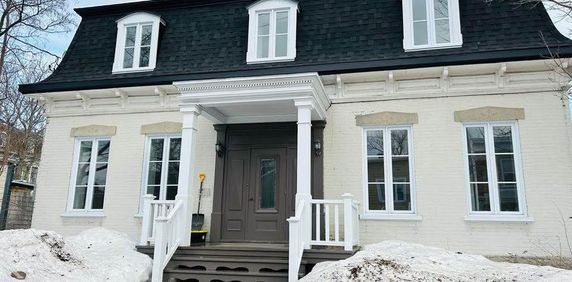 Loft avec chambre fermée à louer dans le Vieux-Lévis – Maison ancestrale complètement rénovée - Photo 2