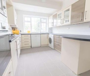 Ditton Road, Datchet, SL3 - Photo 4