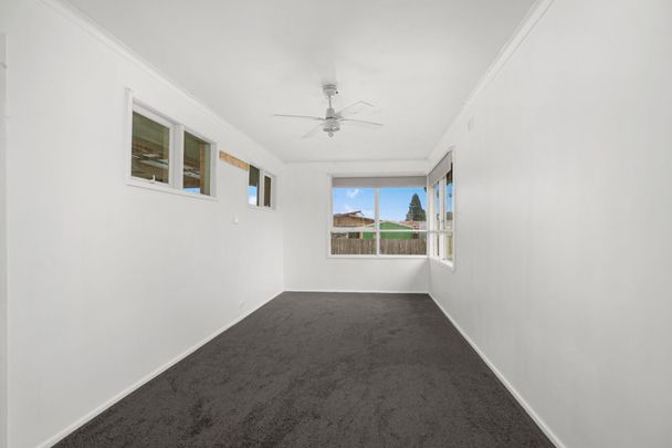 15 Dover Street, Wendouree - Photo 1