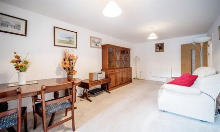 Oakhill Place, MK41 - Photo 5