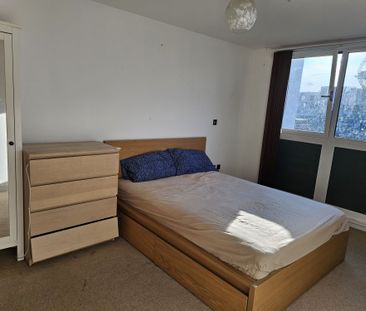2 bed Apartment in High Street Stratford , London, E15 2FD - Photo 3
