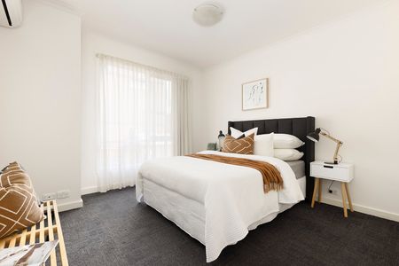 7/10 Royal Lane, Fitzroy VIC 3065 - Photo 2