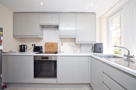 1 bedroom flat to rent - Photo 3