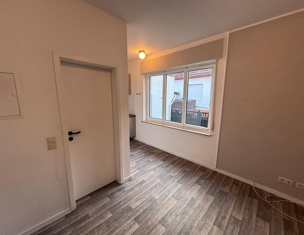 Zur Miete - ERSTBEZUG NACH RENOVIERUNG - Apartment in 32052 - Photo 1