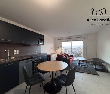 Location Appartement 2 pièces 42m² THONON LES BAINS 74200 - Photo 3