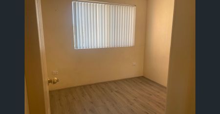 Huge 3 Bedrooms Apartment in the center of Burwood - Photo 5