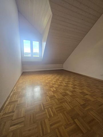 Appartement en attique de 4 pièces au 2ème étage - Photo 5