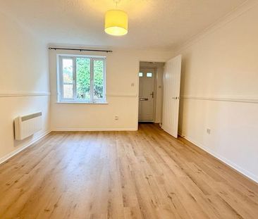 2 bedroom maisonette to rent - Photo 1