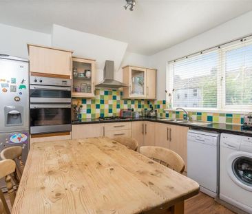 2 bedroom maisonette to rent - Photo 1