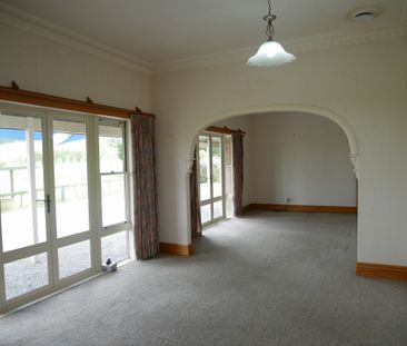 Spacious Country Living Just Minutes from Town - Photo 2
