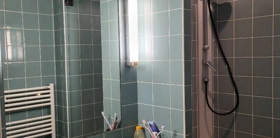 Studio meublé Paris 10ème arrondissement - Photo 2