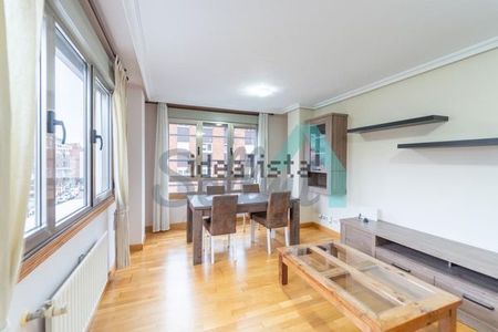 Alquiler de piso en Avenida Cristo de las Cadenas - Photo 5