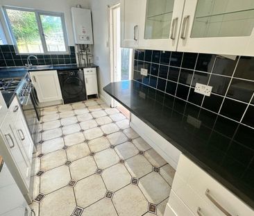 Clifford Road - Photo 2