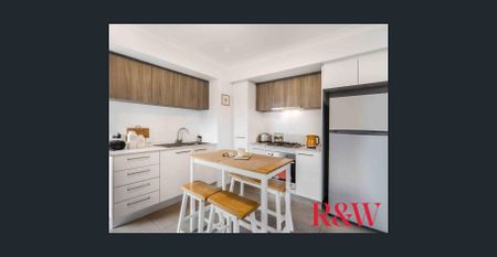 Charming 2-Bedroom House in Edmondson Park - Photo 5