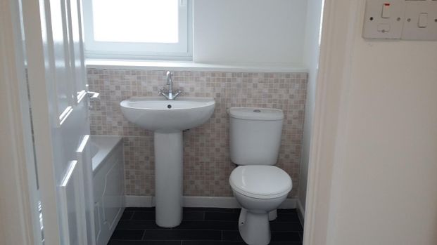 Stoneyhill Place, Musselburgh (Ref: 00000199) - Photo 1