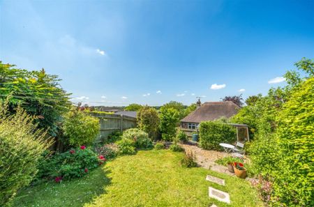 Felmer Drive Kings Worthy, Winchester - Photo 3